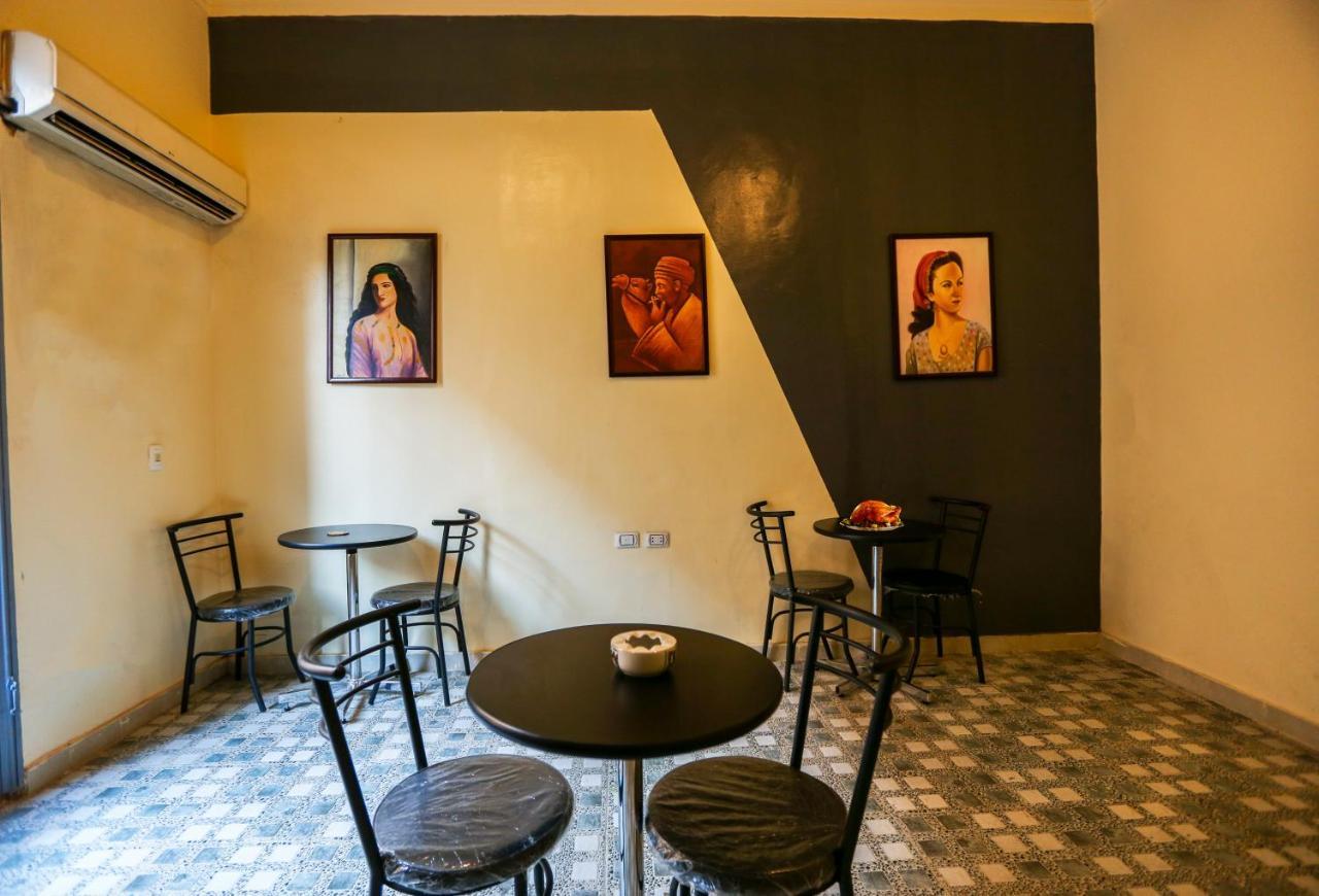 Valencia Boutiqe Cairo Hostel Buitenkant foto